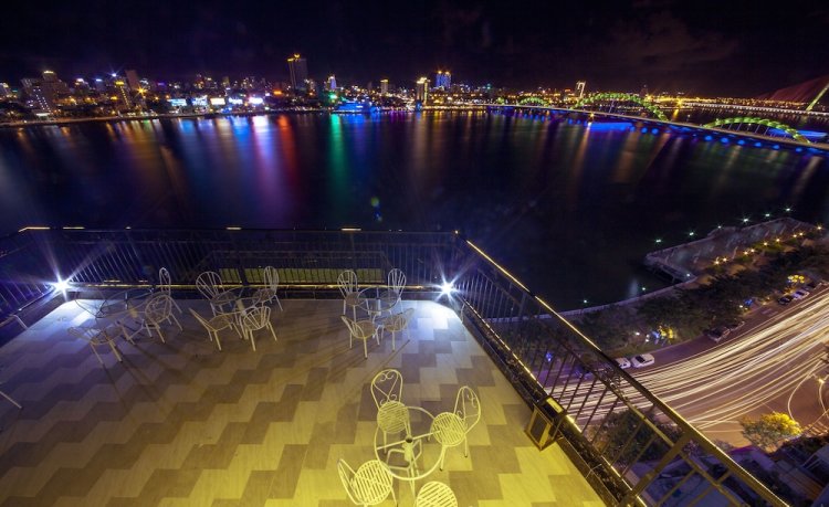 Review Pariat Hotel & Apartment: khách sạn ven sông Hàn tại trung tâm Đà Nẵng