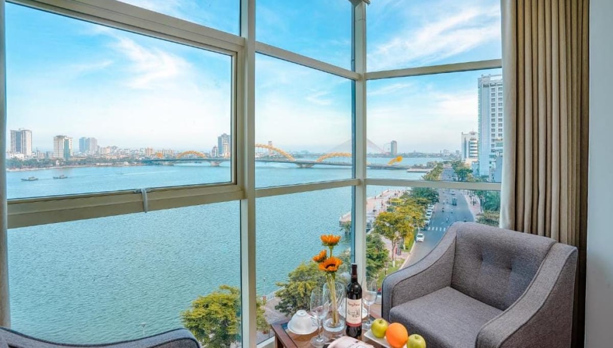 Review Pariat Hotel & Apartment: khách sạn ven sông Hàn tại trung tâm Đà Nẵng