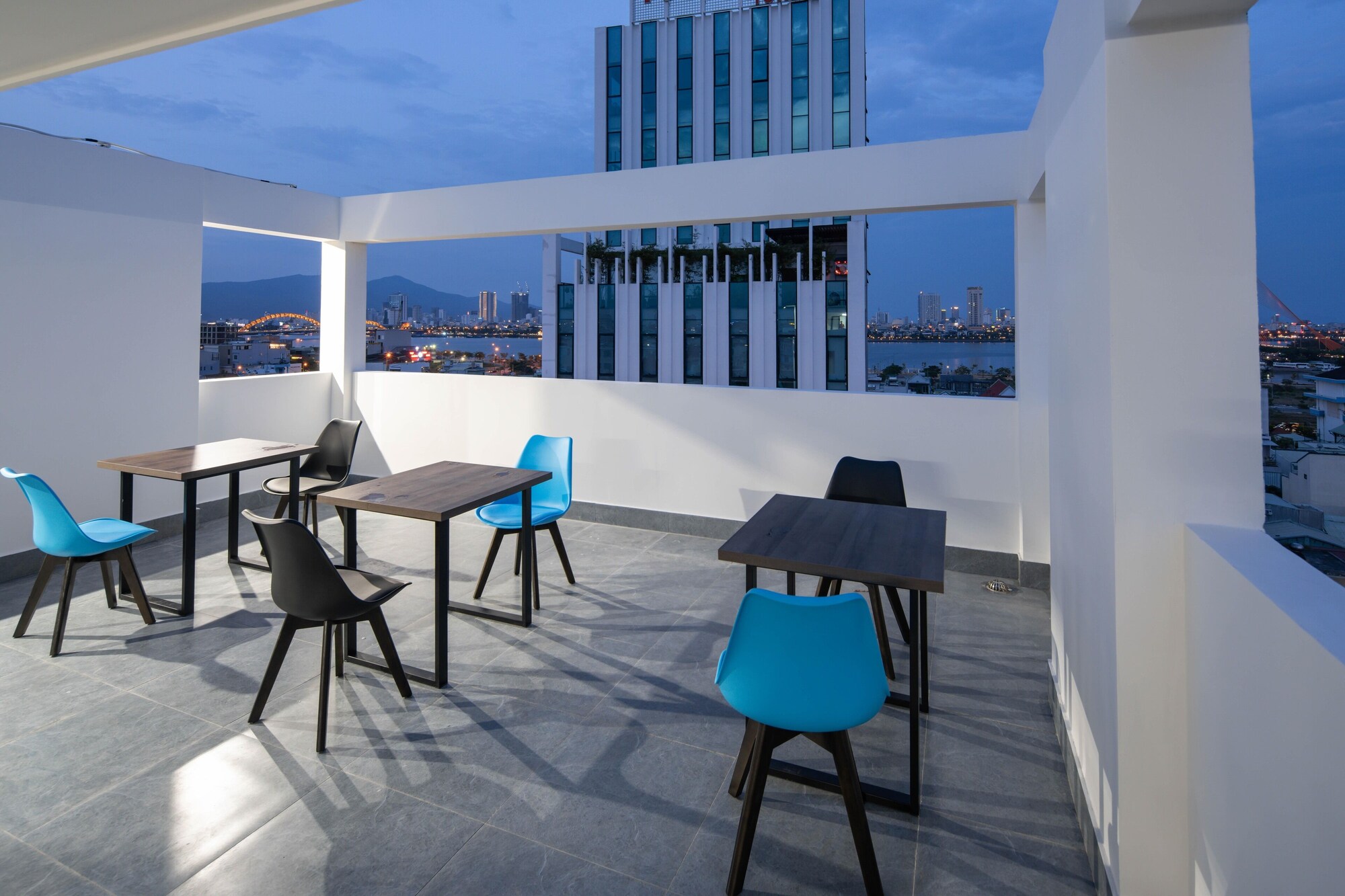 Review TIDITEL Hotel and Apartment Đà Nẵng: Hạng phòng, vị trí và tiện ích lưu trú
