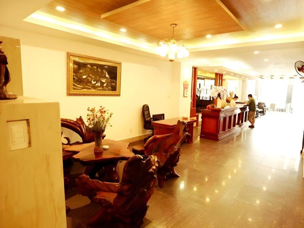 Review Xuan Hung Hotel: Đánh giá vị trí, phòng nghỉ, tiện nghi và trải nghiệm lưu trú
