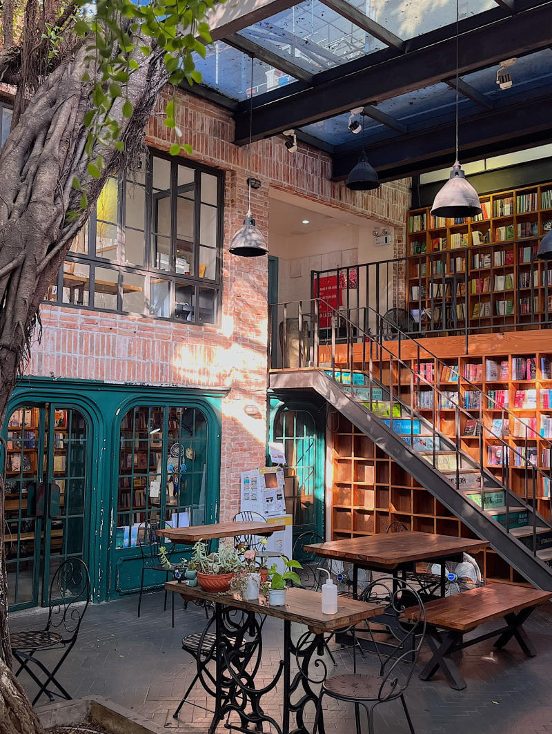 Top 6 các quán cafe sách Đà Nẵng đáng trải nghiệm